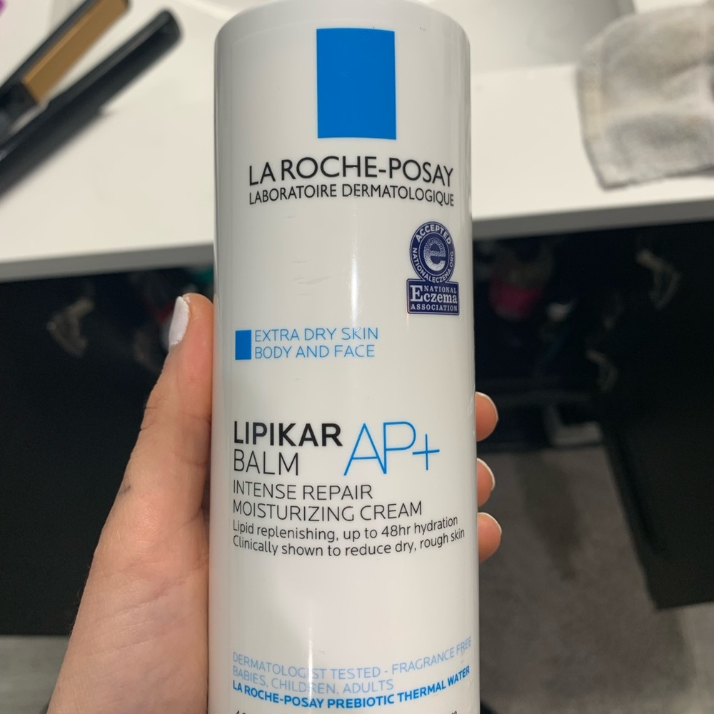 Lipikar AP+M Triple Repair Body Moisturizer for Dry Skin 13.5 fl. Oz